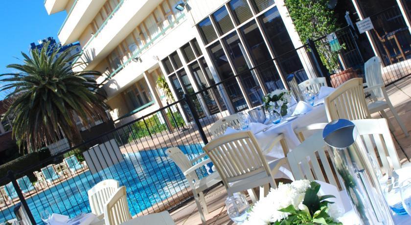 Hotel Chifley On South Terrace Adelaide Esterno foto