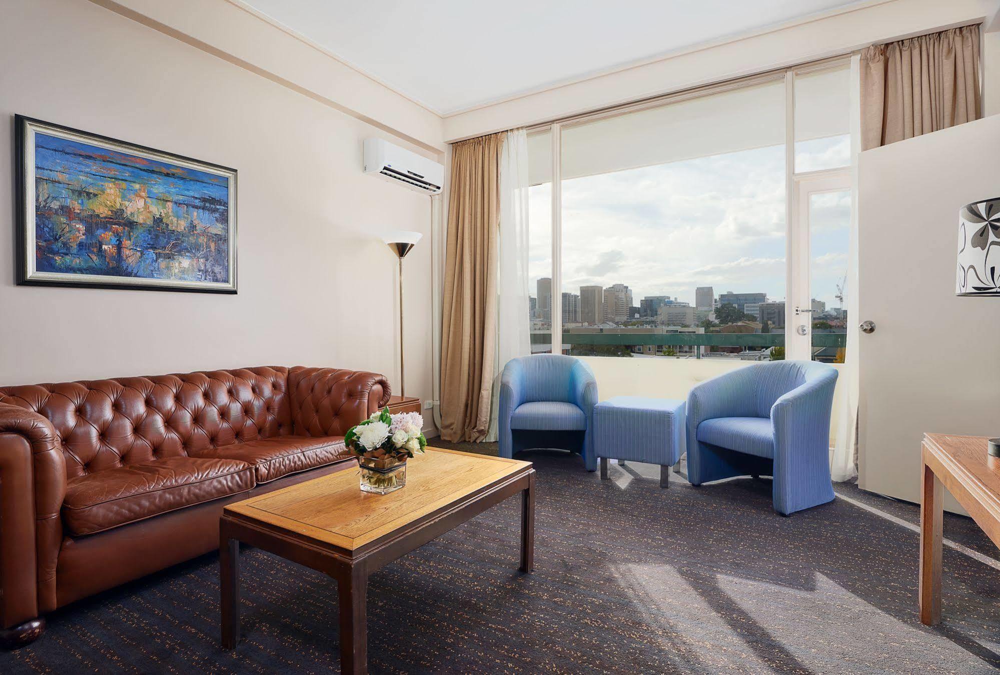 Hotel Chifley On South Terrace Adelaide Esterno foto