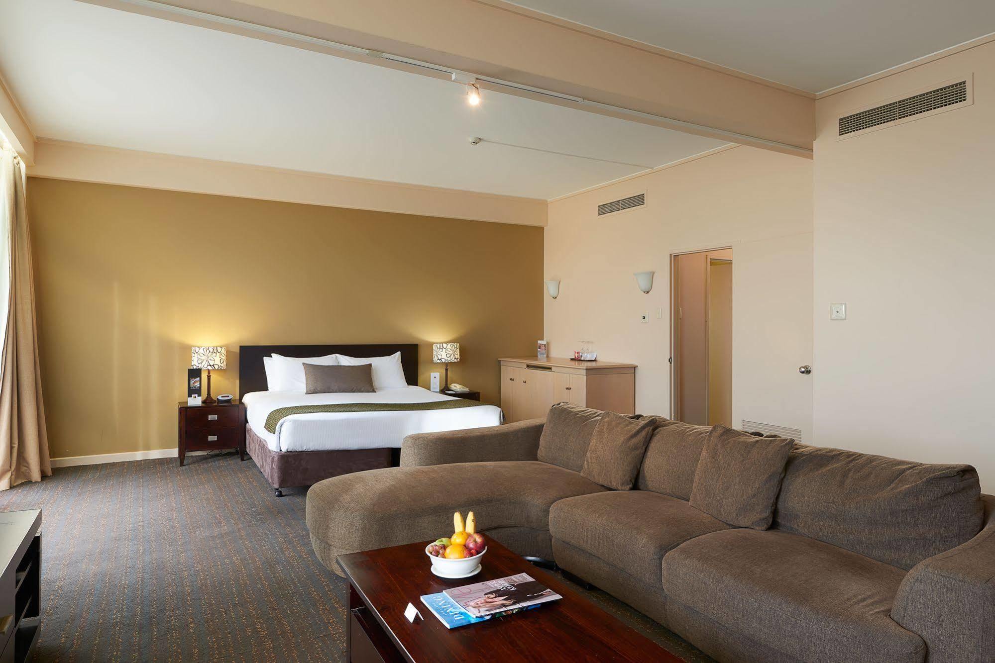 Hotel Chifley On South Terrace Adelaide Esterno foto