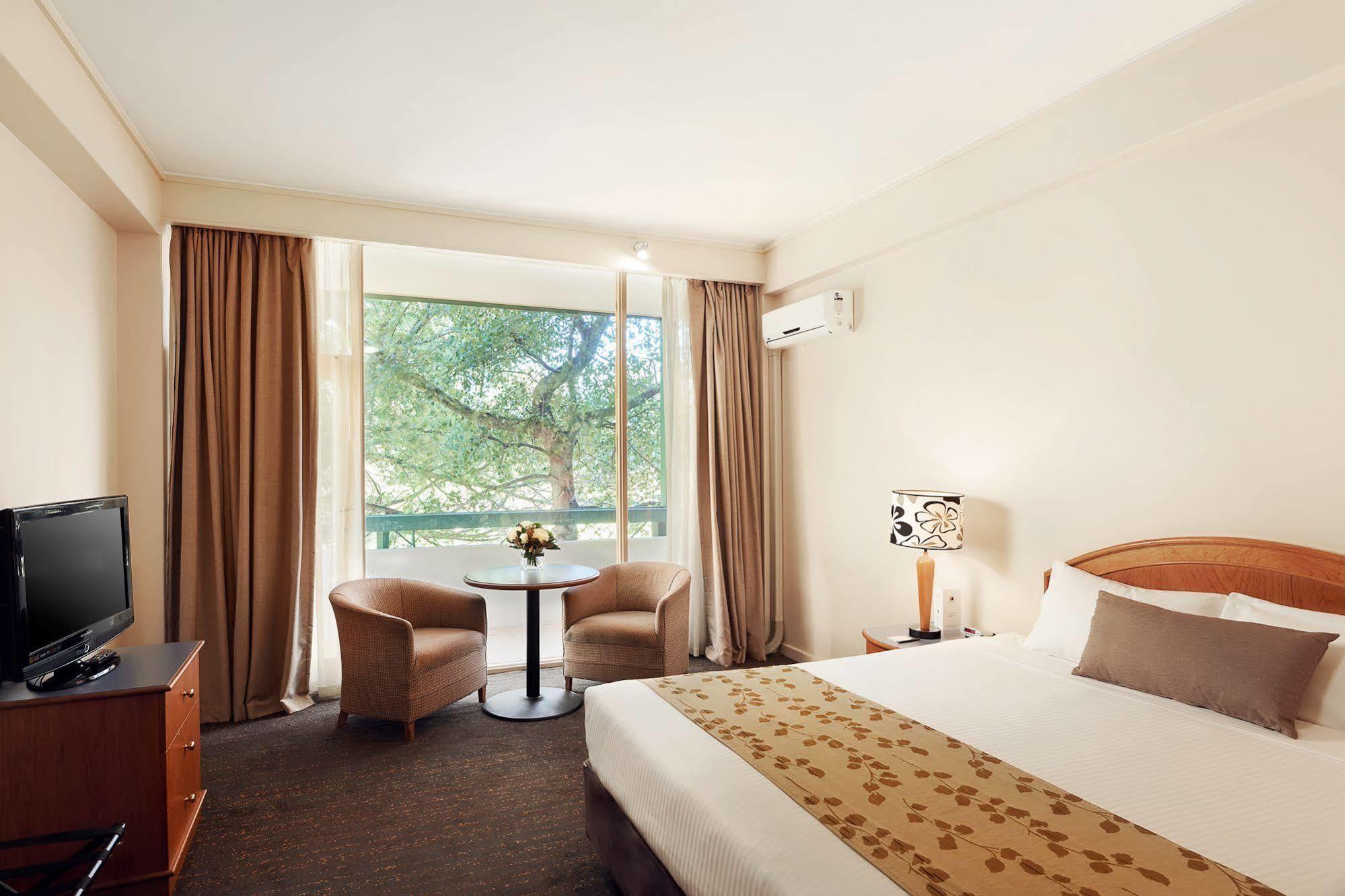 Hotel Chifley On South Terrace Adelaide Esterno foto