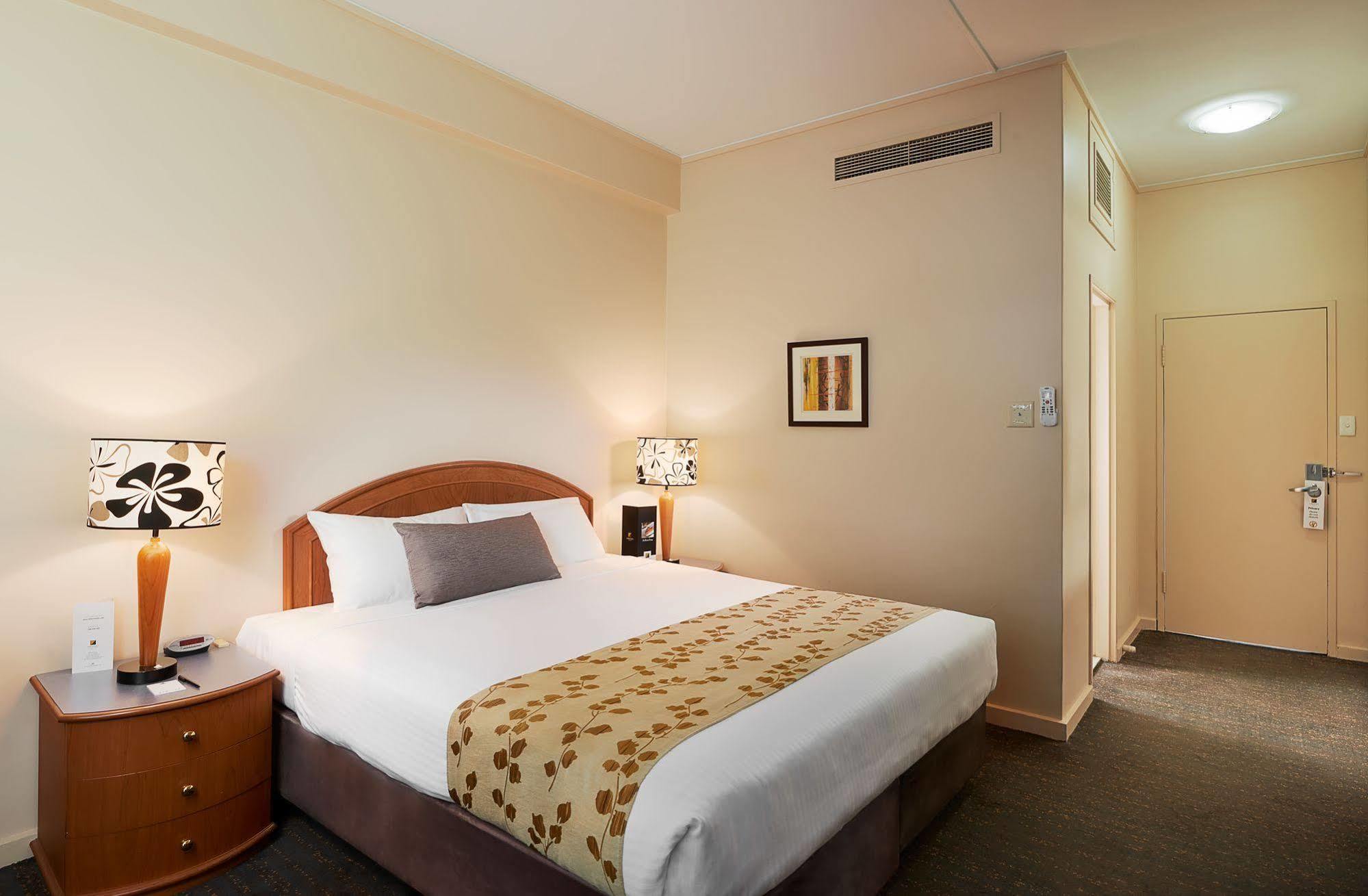Hotel Chifley On South Terrace Adelaide Esterno foto